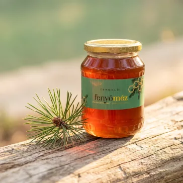 Fenyő mézben 900g